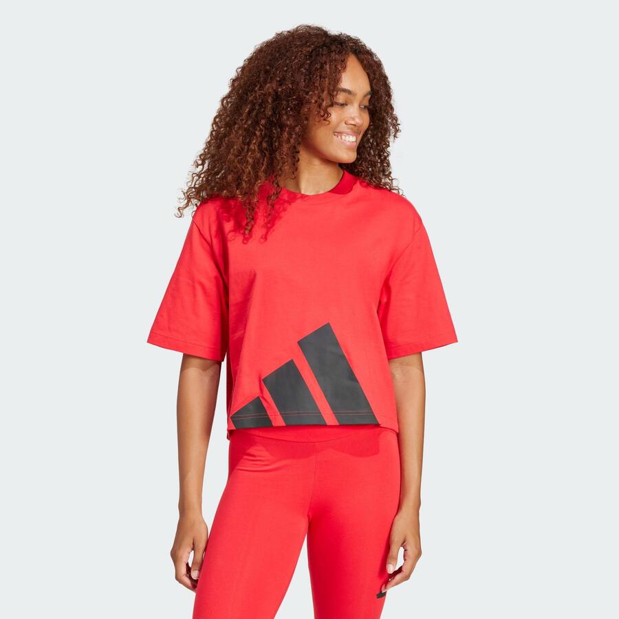 ADIDAS Футболка бойфренда Essentials с большим логотипом
ADIDAS Футболка бойфренда Essentials с большим логотипом