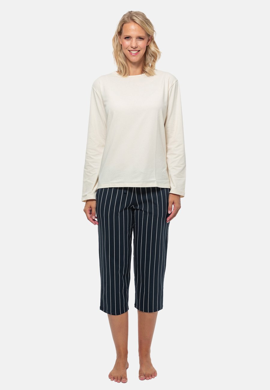 Пижамный комплект Schiesser SET, Blau Gestreift Creme/Multi-Coloured
Пижамный комплект Schiesser SET, Blau Gestreift Creme/Multi-Coloured