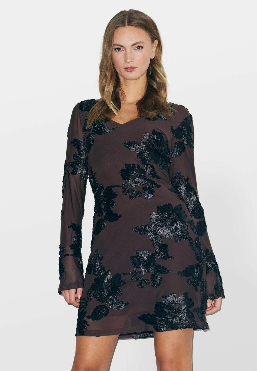 Платье Noella JOANETTE , Chocolate Black/Black
Платье Noella JOANETTE , Chocolate Black/Black