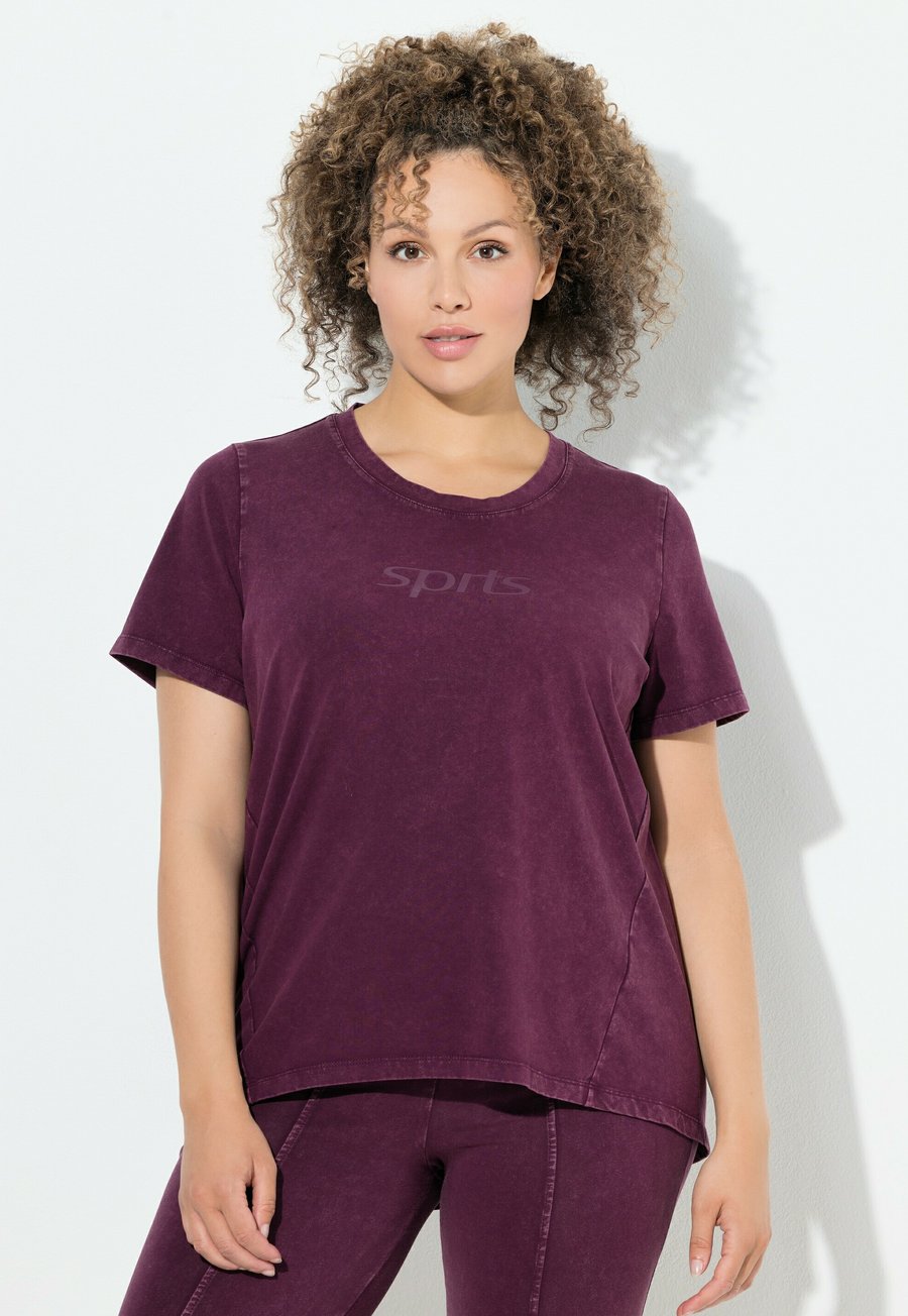 Футболка Ulla Popken VINTAGE LOOK CLASSIC RUNDHALS HALBARM, Grape Red/Red, Красный, Футболка Ulla Popken VINTAGE LOOK CLASSIC RUNDHALS HALBARM, Grape Red/Red
Футболка Ulla Popken VINTAGE LOOK CLASSIC RUNDHALS HALBARM, Grape Red/Red, Красный, Футболка Ulla Popken VINTAGE LOOK CLASSIC RUNDHALS HALBARM, Grape Red/Red