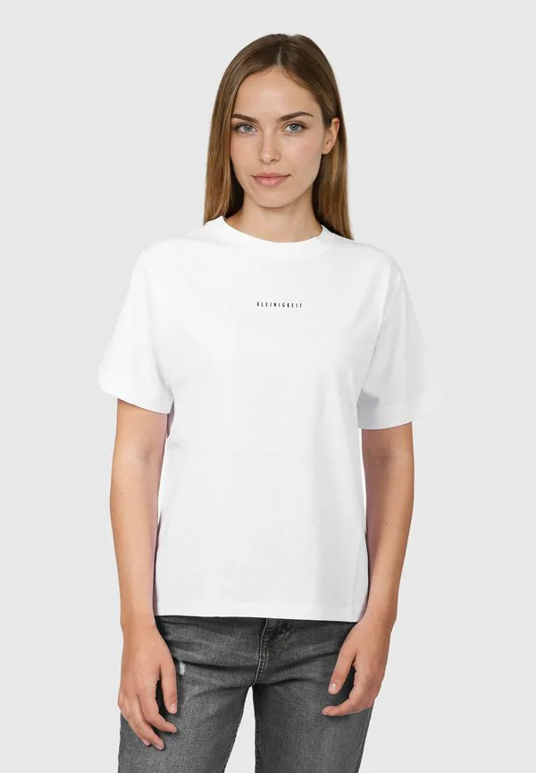 Футболка easyfit mitte basic Kleinigkeit, White, Белый, Футболка easyfit mitte basic Kleinigkeit, White
Футболка easyfit mitte basic Kleinigkeit, White, Белый, Футболка easyfit mitte basic Kleinigkeit, White