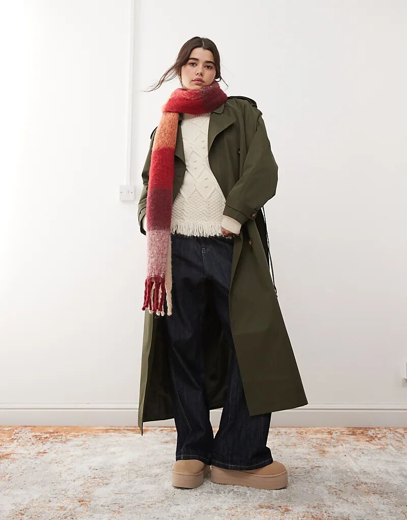 Тренчкот с поясом цвета хаки Miss Selfridge
Тренчкот с поясом цвета хаки Miss Selfridge