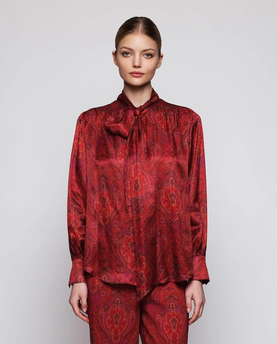 Женская блузка с узором пейсли, смесь шелка Mirto, красный
Женская блузка с узором пейсли, смесь шелка Mirto, красный
