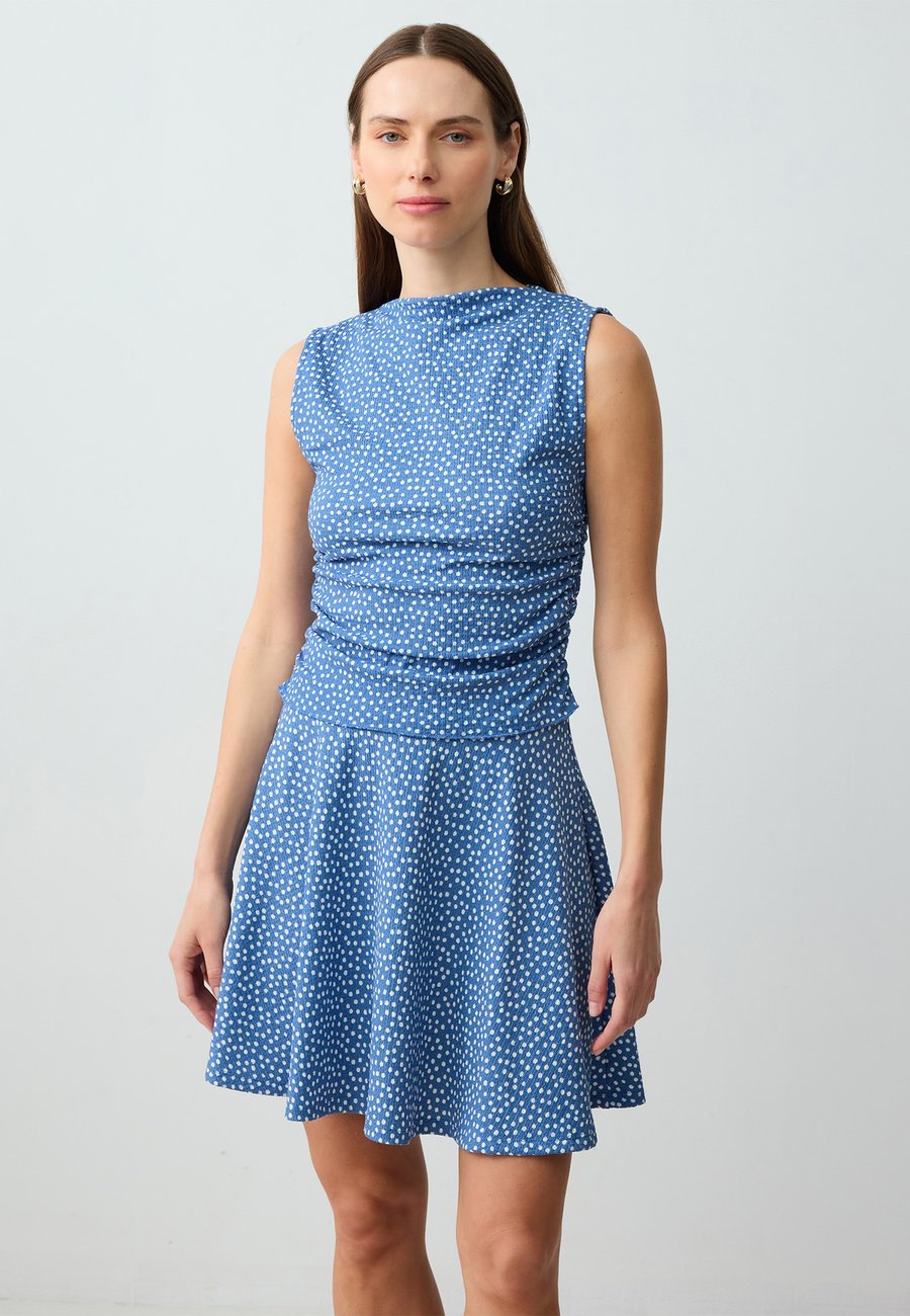Юбка Jimmy Key A-line skirt, Blue
Юбка Jimmy Key A-line skirt, Blue