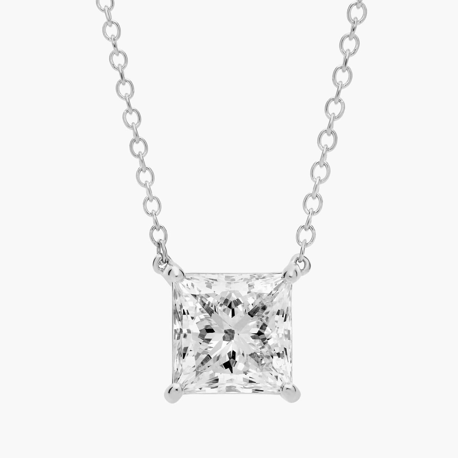 Подвеска с выращенным в лаборатории бриллиантом-солитером «принцесса» из 14-каратного белого золота (2 карата, двойной огранки — FG / VS2-SI1) Blue Nile
Подвеска с выращенным в лаборатории бриллиантом-солитером «принцесса» из 14-каратного белого золота (2 карата, двойной огранки — FG / VS2-SI1) Blue Nile