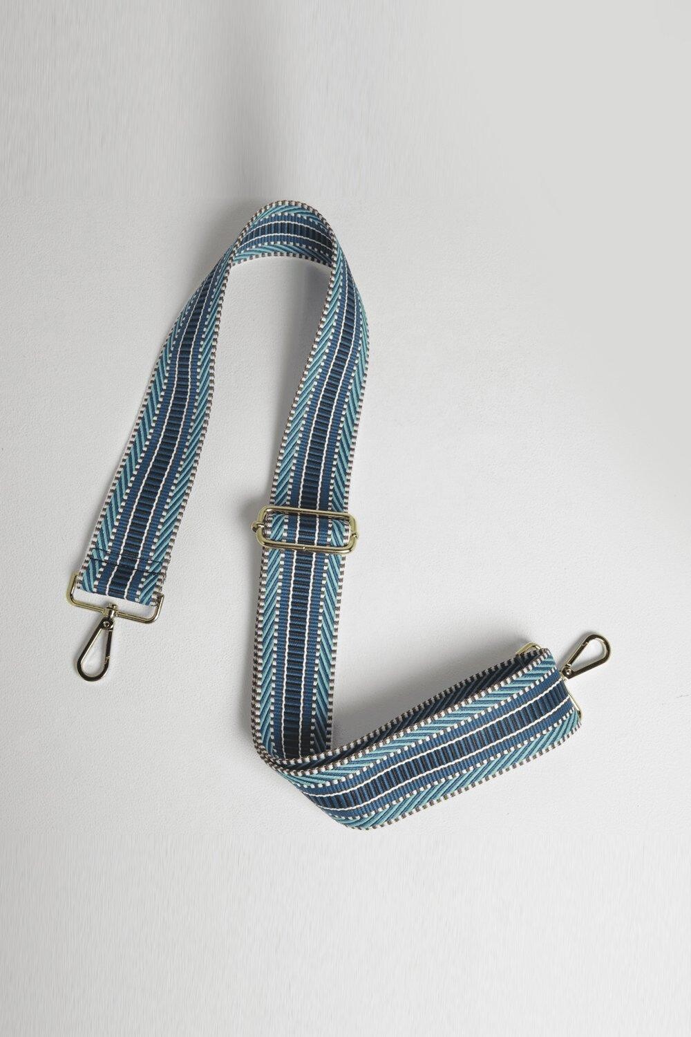 Ремешок через плечо Синий Ацтек Betsy & Floss, синий
Ремешок через плечо Синий Ацтек Betsy & Floss, синий