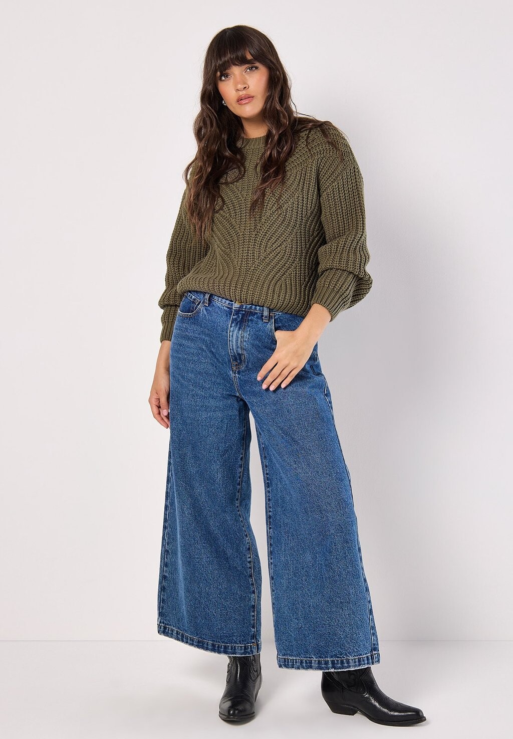 Джемпер CHUNKY CABLE Apricot, хаки
Джемпер CHUNKY CABLE Apricot, хаки