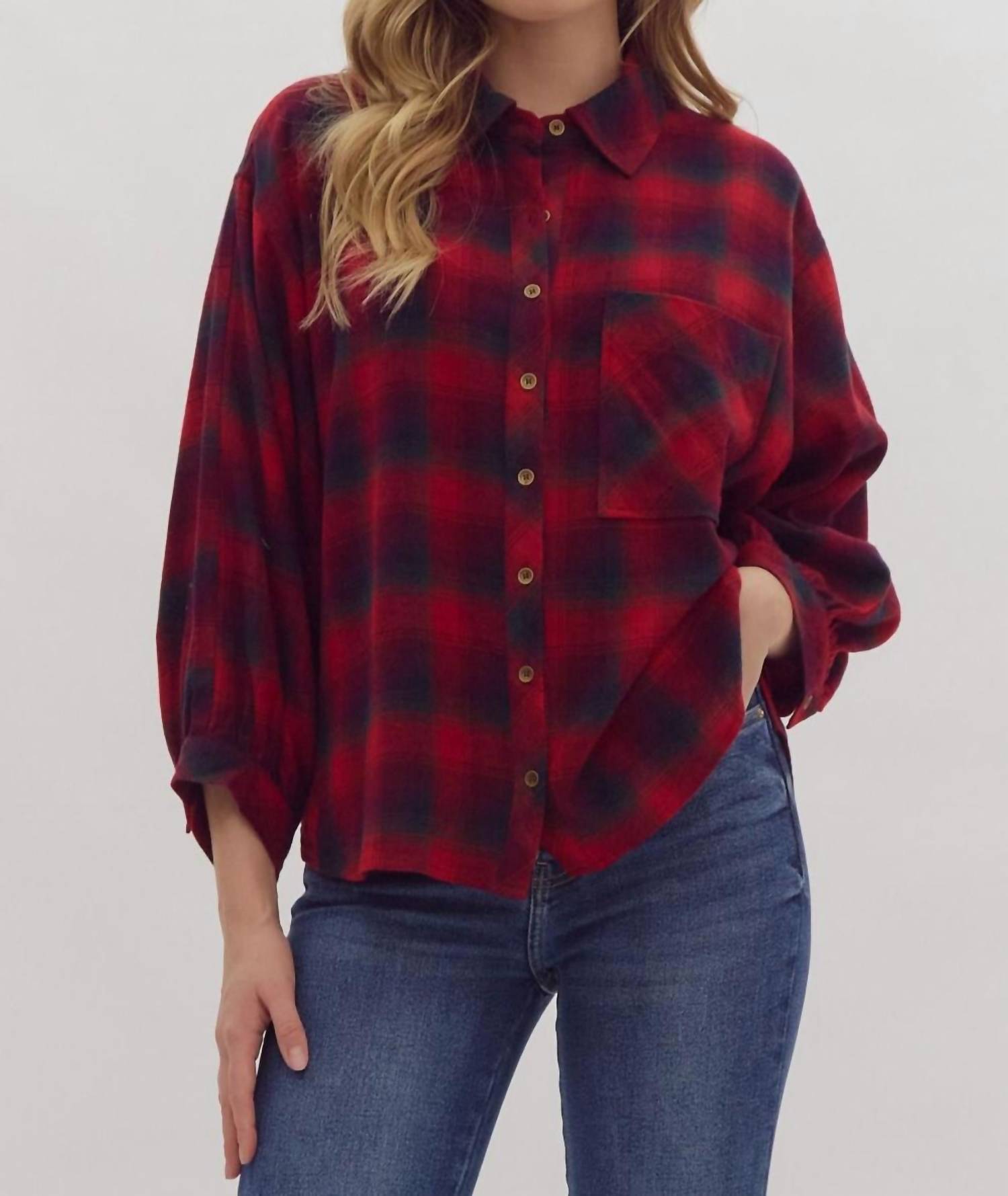 Клетчатый топ на пуговицах красного цвета entro
Клетчатый топ на пуговицах красного цвета entro