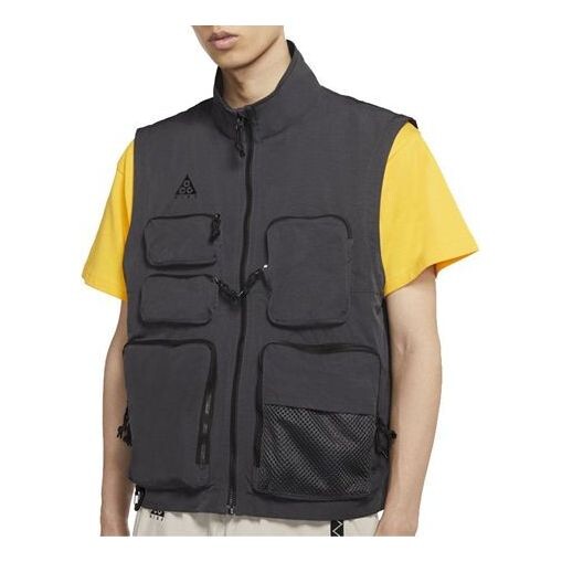 Жилет men's acg functional multiple pockets casual sports stand collar vest black Nike, мультиколор
Жилет men's acg functional multiple pockets casual sports stand collar vest black Nike, мультиколор