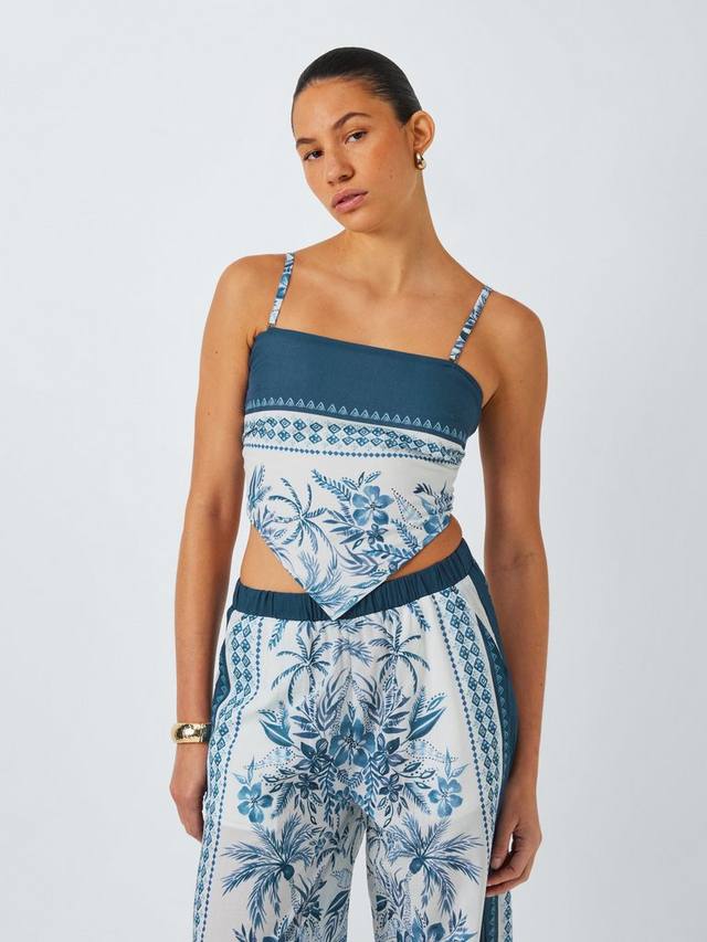 Топ-шарф Amalfi с TENCEL Modal AND/OR
Топ-шарф Amalfi с TENCEL Modal AND/OR