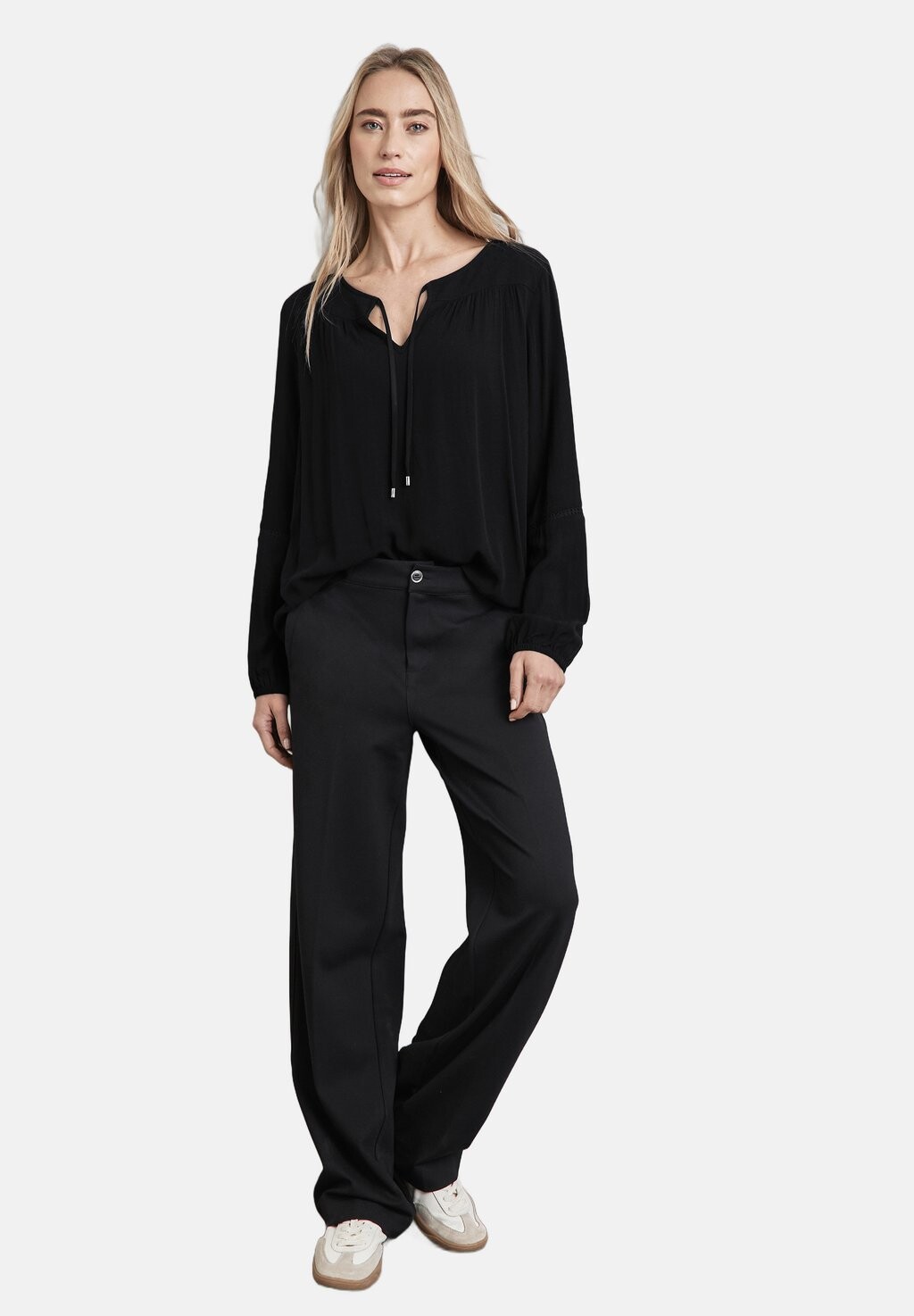 Туника MIT TAPE-DETAIL Street One, черный
Туника MIT TAPE-DETAIL Street One, черный