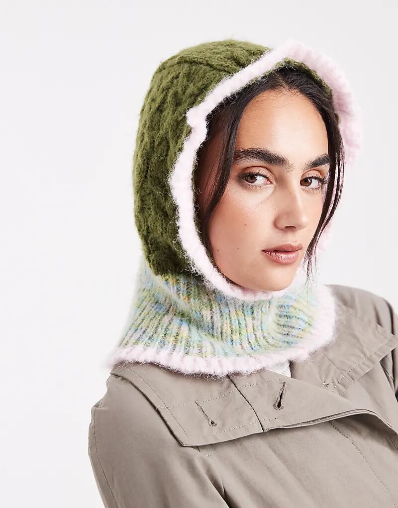 Вязаный балаклав Pieces с отделкой из кос и оборкой цвета хаки
Вязаный балаклав Pieces с отделкой из кос и оборкой цвета хаки