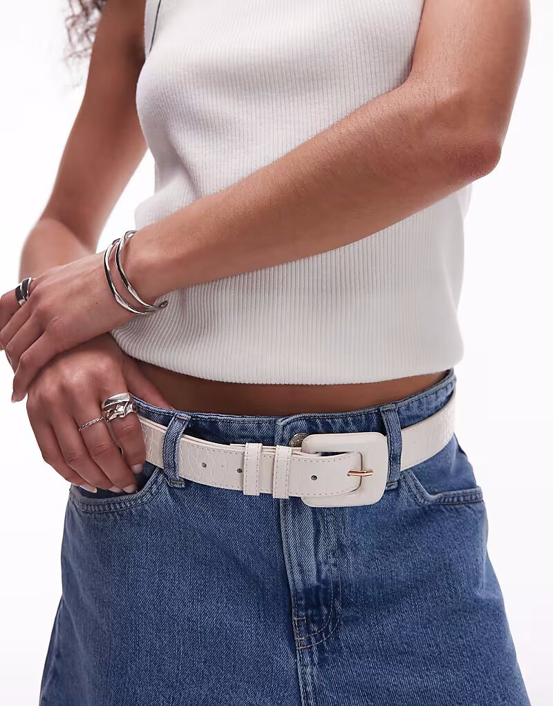 Ремень Mango Classic с квадратной пряжкой и отделкой под крокодила кремового цвета
Ремень Mango Classic с квадратной пряжкой и отделкой под крокодила кремового цвета