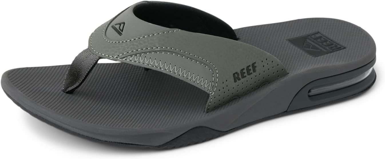 Мужские шлепанцы REEF с открывалкой для бутылок, черный/серый
Мужские шлепанцы REEF с открывалкой для бутылок, черный/серый