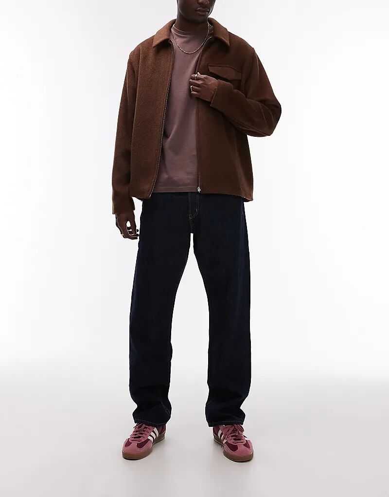 Джинсы свободного кроя ARKET Ocean прямого кроя темно-синего цвета
Джинсы свободного кроя ARKET Ocean прямого кроя темно-синего цвета