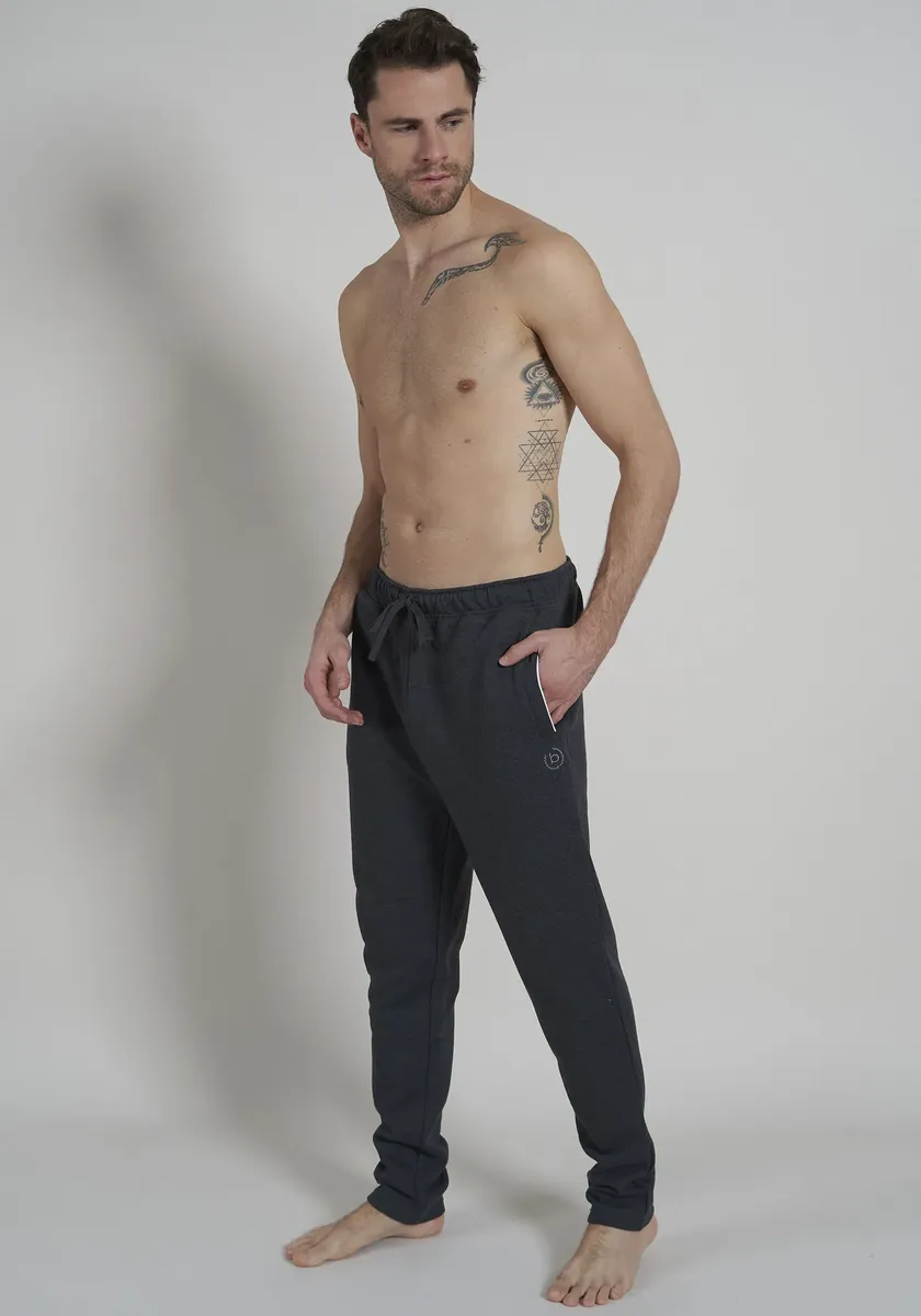 Пижамные штаны bugatti (1 шт.), повседневного кроя, цвет Grau-Dunkel-Melange
Пижамные штаны bugatti (1 шт.), повседневного кроя, цвет Grau-Dunkel-Melange