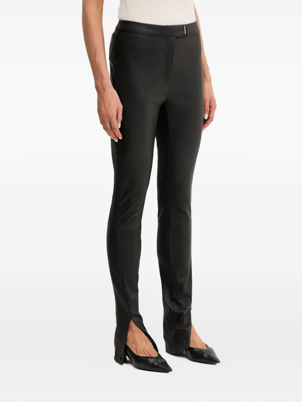 Кожаные брюки с разрезами BOSS, черный
Кожаные брюки с разрезами BOSS, черный