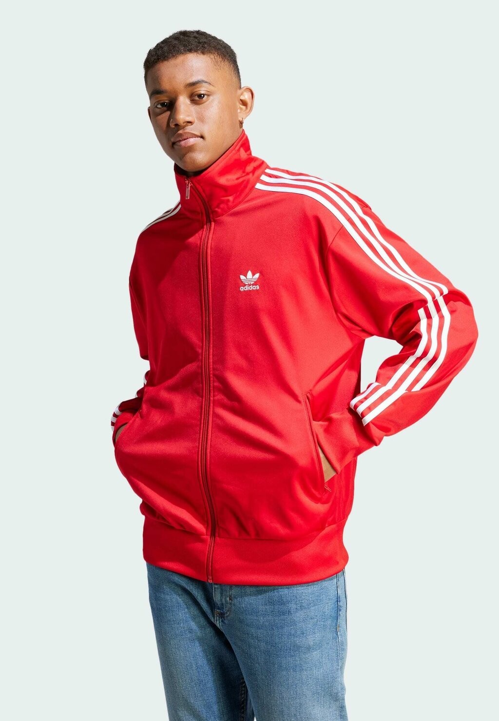 Куртка межсезонная Fbird adidas Originals, цвет better scarlet white, Белый, Куртка межсезонная Fbird adidas Originals, цвет better scarlet white 
Куртка межсезонная Fbird adidas Originals, цвет better scarlet white, Белый, Куртка межсезонная Fbird adidas Originals, цвет better scarlet white