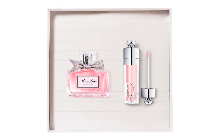 DIOR Dio Lady набор блеска для губ подарочный, лимитированное издание ко Дню святого Валентина, туалетная вода 30мл+#001 Pink
DIOR Dio Lady набор блеска для губ подарочный, лимитированное издание ко Дню святого Валентина, туалетная вода 30мл+#001 Pink