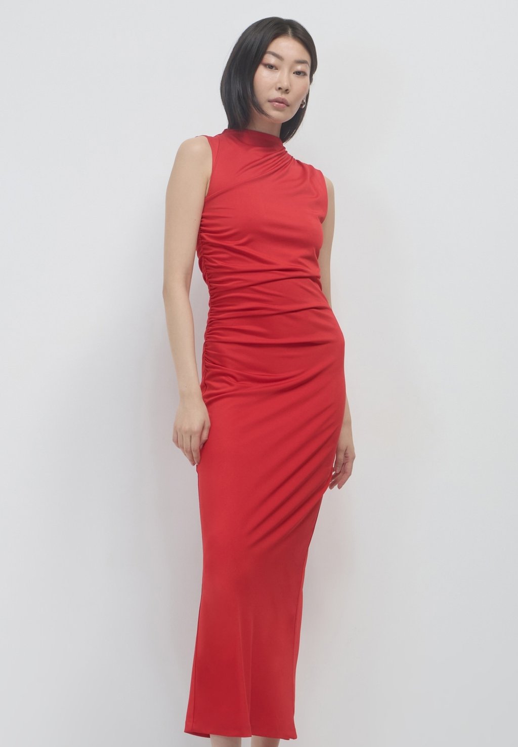 Платье макси LUNGO CON ARRICCIO Calliope, темно-красный
Платье макси LUNGO CON ARRICCIO Calliope, темно-красный