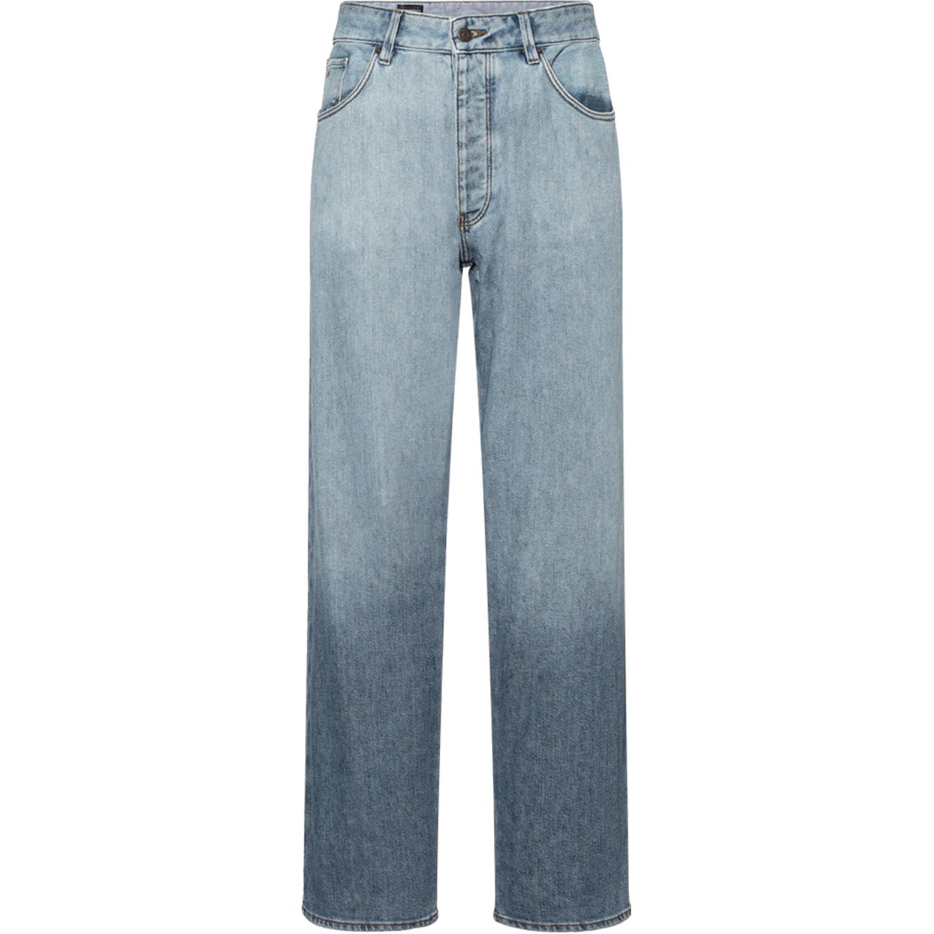 EMPORIO ARMANI Джинсы мужские синие
EMPORIO ARMANI Джинсы мужские синие