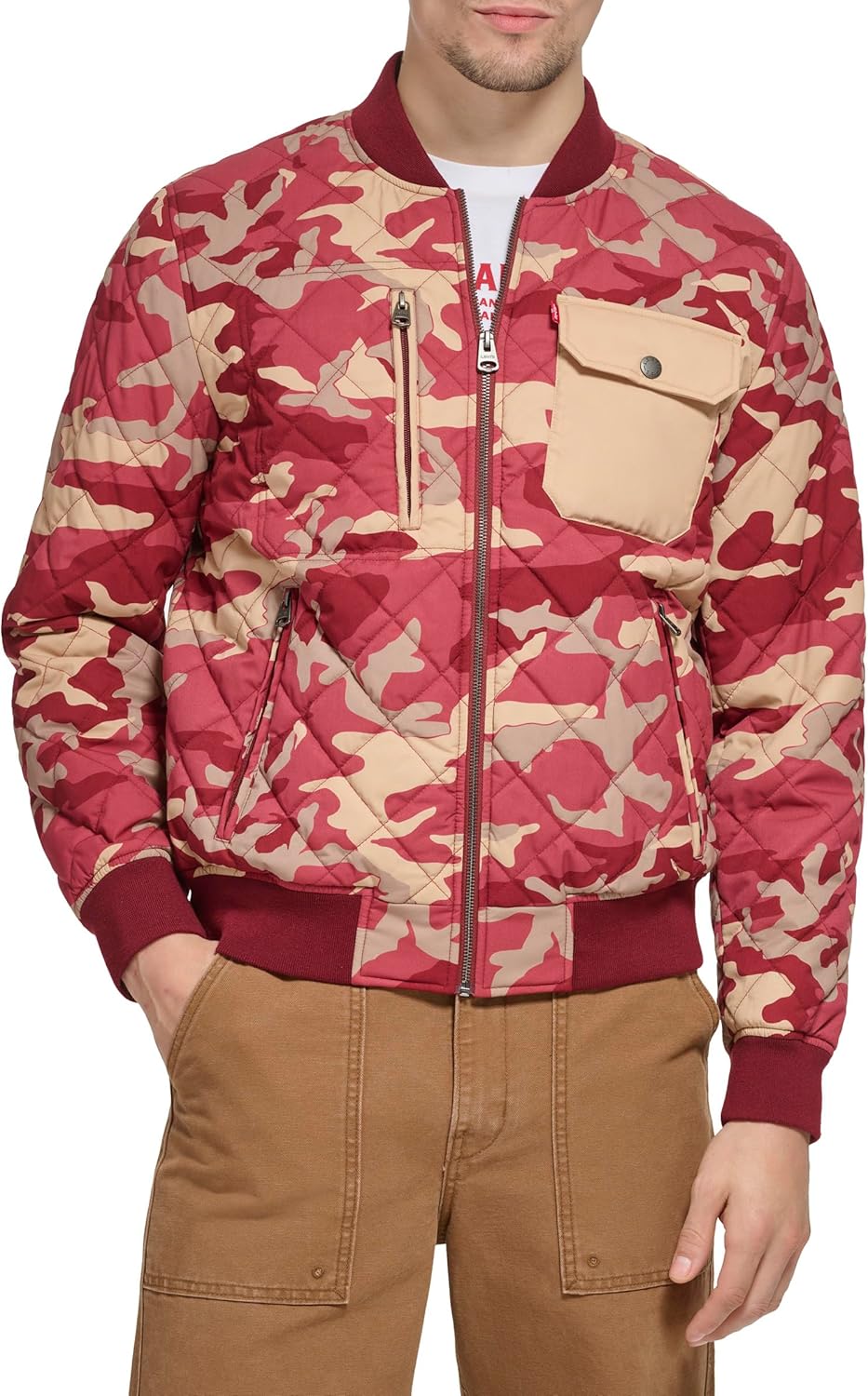 Мужская куртка-бомбер Levi's с ромбовидной стежкой, Khaki/Red Camo
Мужская куртка-бомбер Levi's с ромбовидной стежкой, Khaki/Red Camo