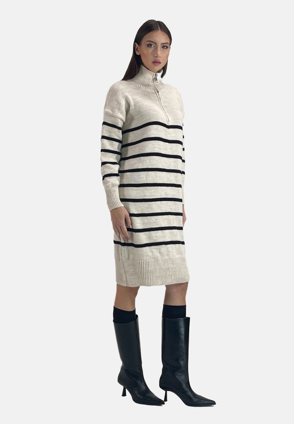 Платье-джемпер Elara, бежевый 
Платье-джемпер Elara, бежевый