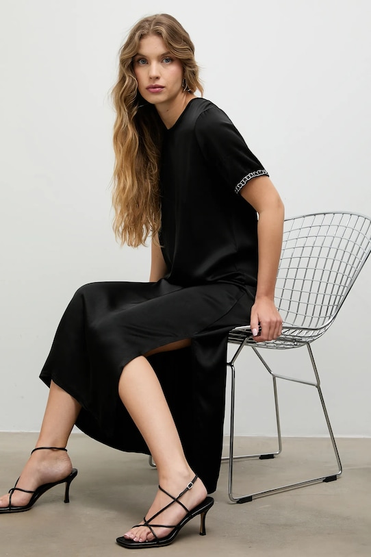 Платье Answear.Lab, черный
Платье Answear.Lab, черный