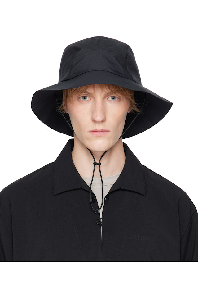 Дождевая шапка Gore-Tex Snow Peak, черный
Дождевая шапка Gore-Tex Snow Peak, черный