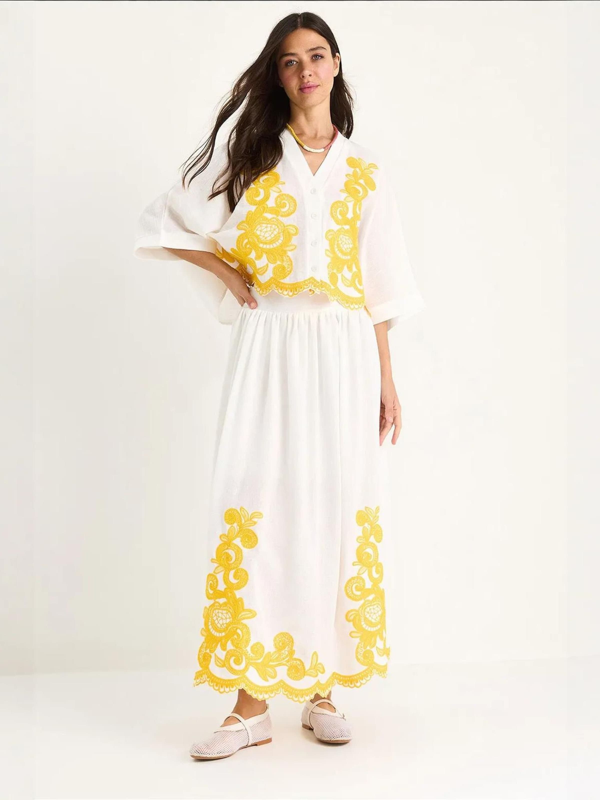 Bianco Lucci Workwear в белом цвете
Bianco Lucci Workwear в белом цвете