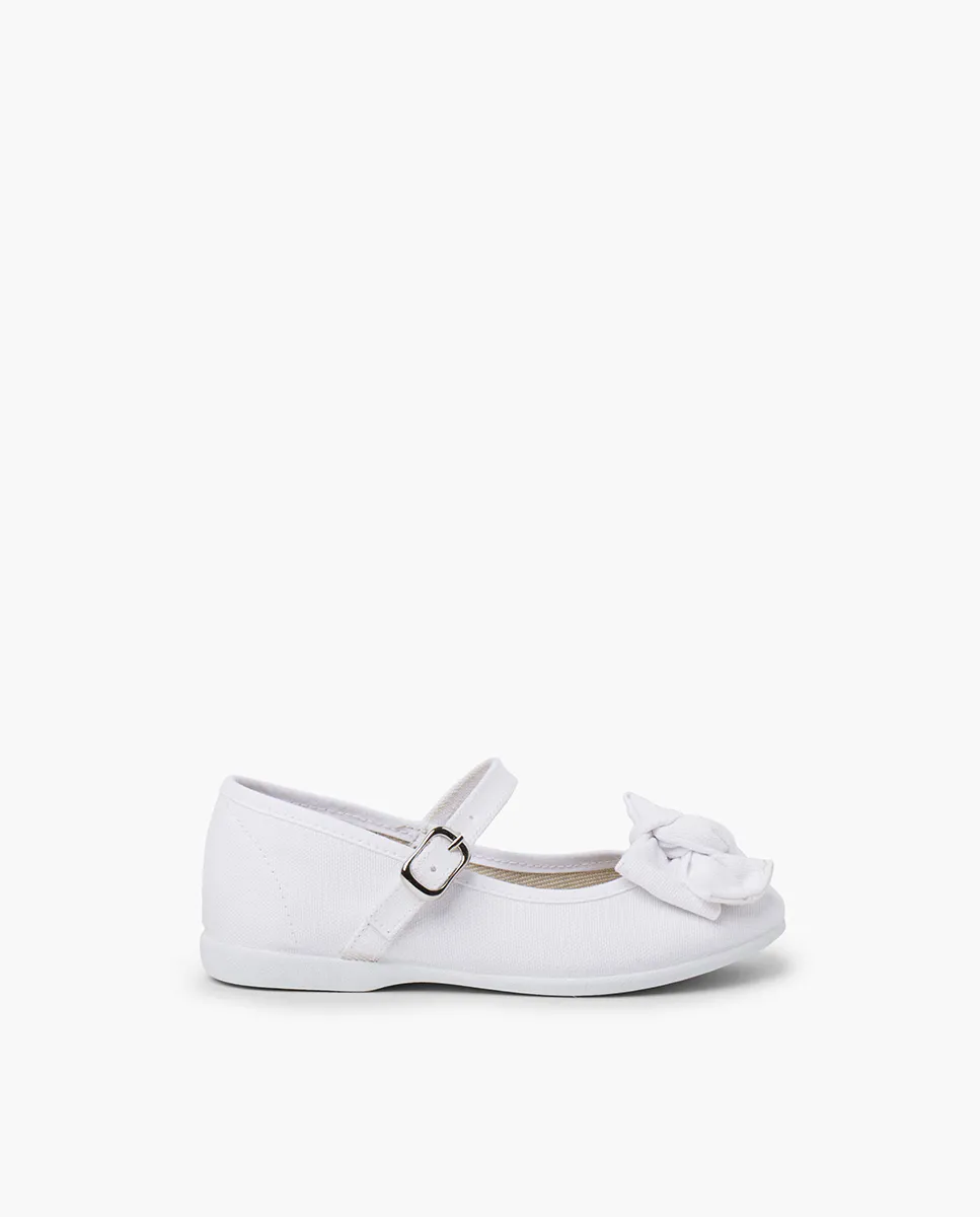 Туфли Мэри Джейн для девочек из органического хлопка с бантиком на носке Pisamonas, белый
Туфли Мэри Джейн для девочек из органического хлопка с бантиком на носке Pisamonas, белый