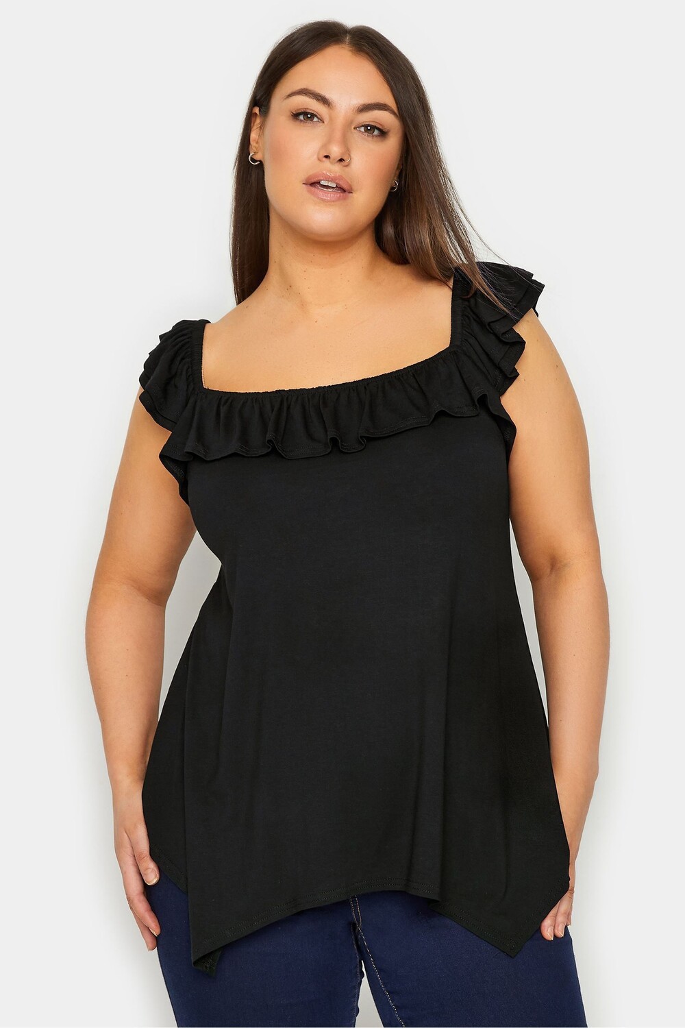 С асимметричным низом и рюшами сверху Evans, черный 
С асимметричным низом и рюшами сверху Evans, черный