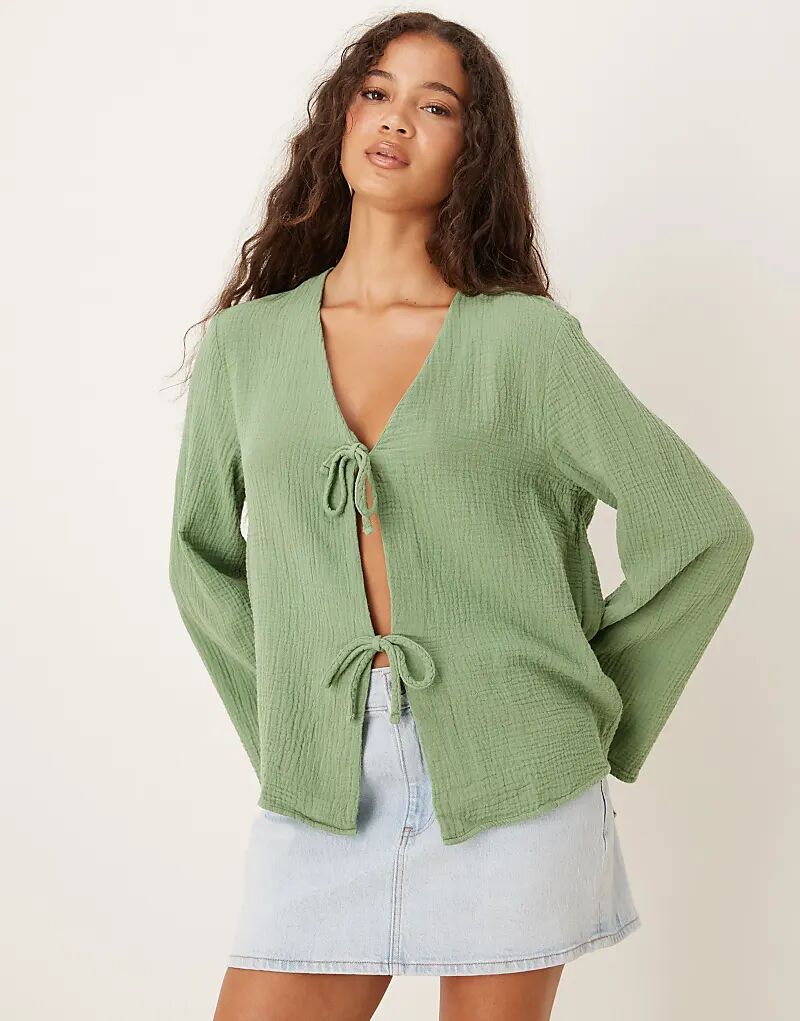 Рубашка из марли JDY с завязкой спереди, темно-зеленого цвета
Рубашка из марли JDY с завязкой спереди, темно-зеленого цвета