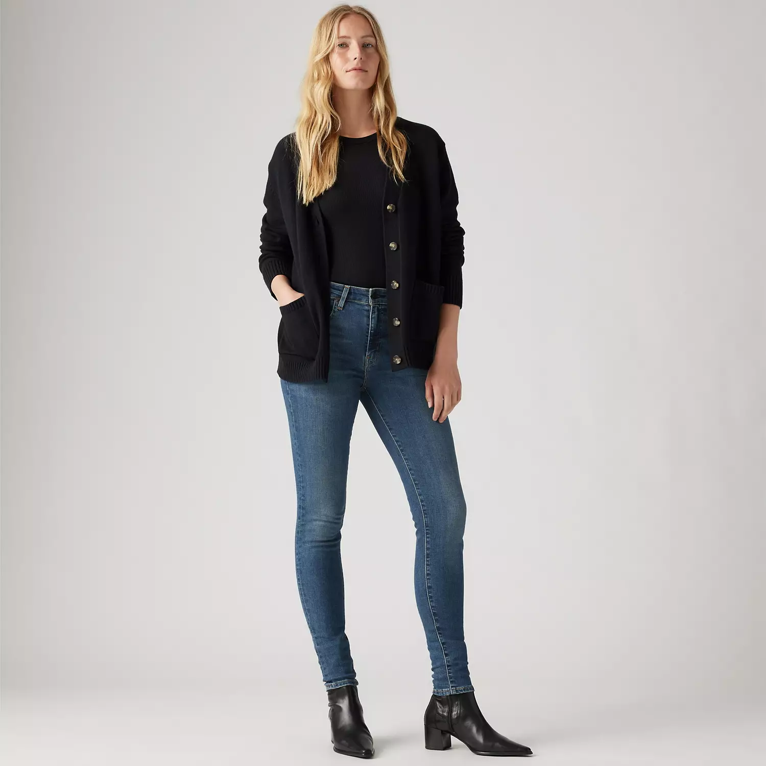 Джинсы женские Levi's, синий
Джинсы женские Levi's, синий