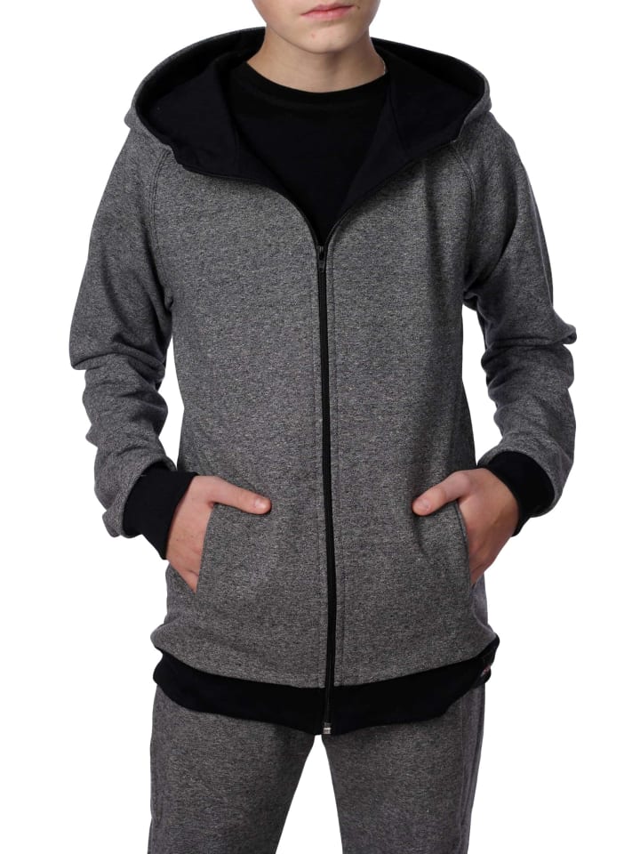 Толстовка BEZLIT
Толстовка BEZLIT