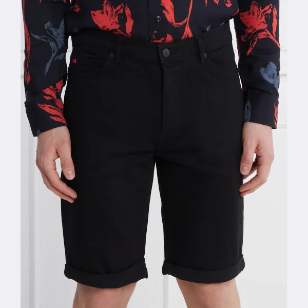 Зауженные шорты джинсовая ткань Hugo, черный
Зауженные шорты джинсовая ткань Hugo, черный