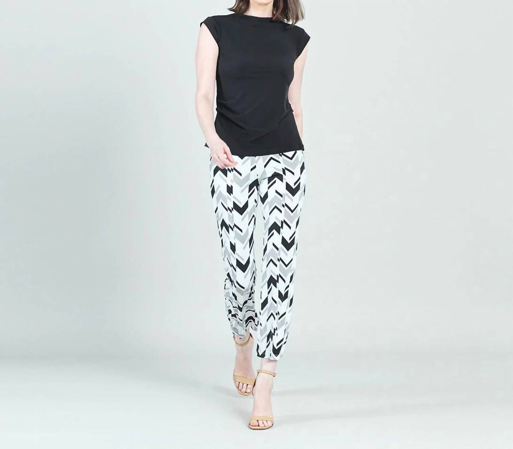 Топ женский CLARA SUNWOO, черный
Топ женский CLARA SUNWOO, черный