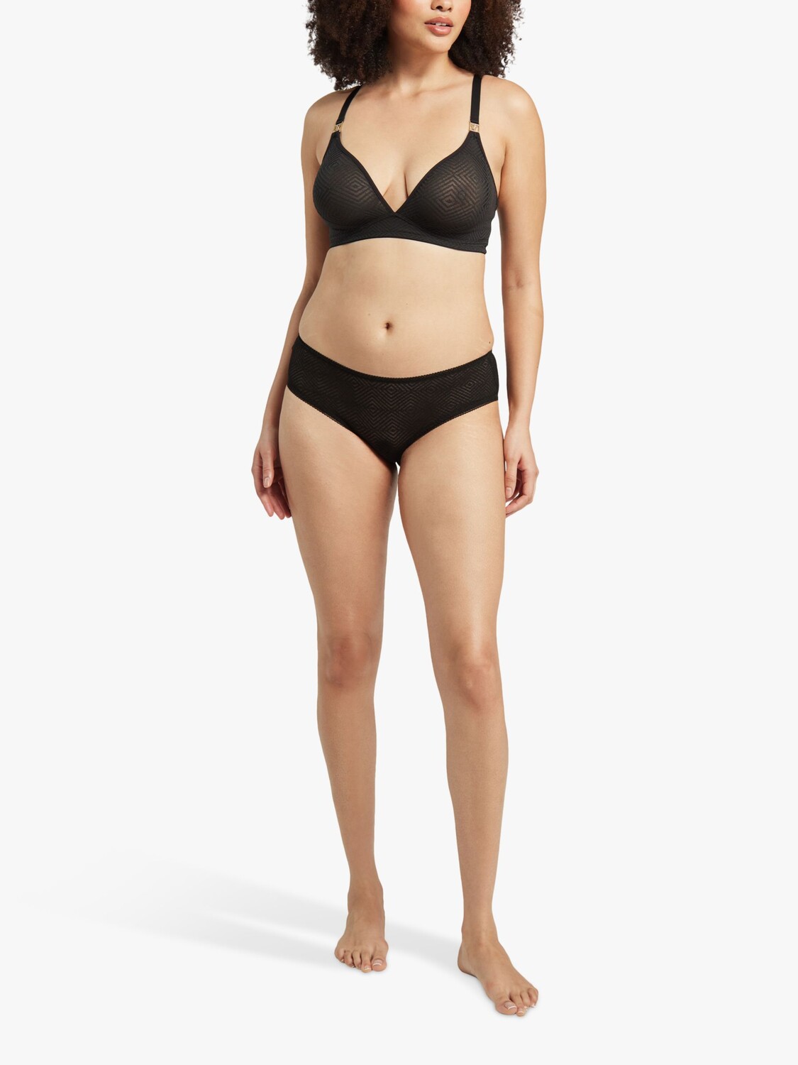 Трусы-хипстеры Nudea, черные
Трусы-хипстеры Nudea, черные