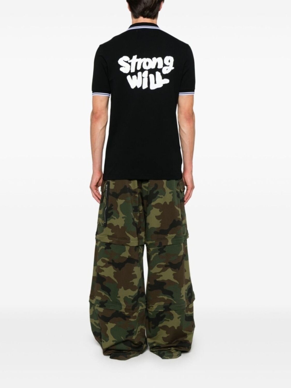Comme Des Garçons Shirt рубашка поло с надписью из коллаборации с Fred Perry, черный
Comme Des Garçons Shirt рубашка поло с надписью из коллаборации с Fred Perry, черный