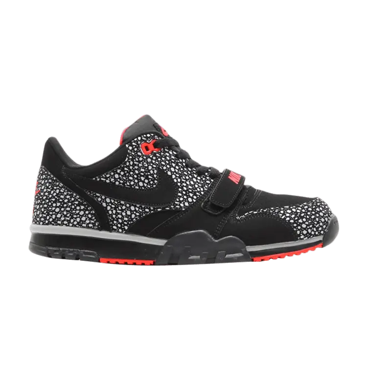 Кроссовки Nike Air Trainer 1 Low ST, черный 
Кроссовки Nike Air Trainer 1 Low ST, черный