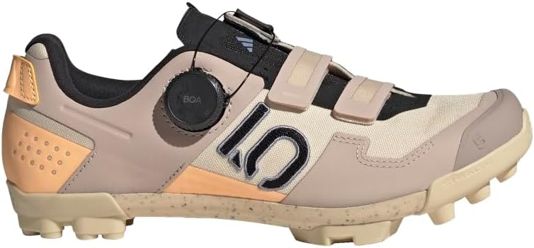 Женские горные велосипедные туфли Adidas Five Ten Kestrel Boa, оранжевый/фиолетовый
Женские горные велосипедные туфли Adidas Five Ten Kestrel Boa, оранжевый/фиолетовый