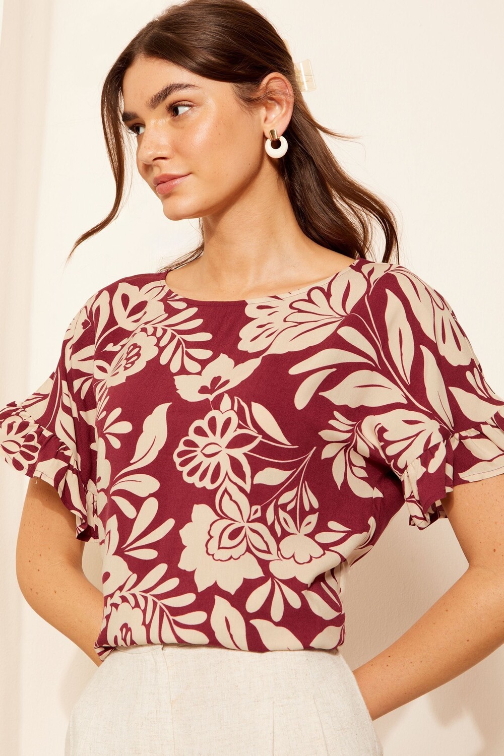 Футболка с короткими рукавами и манжетами оборками Friends Like These, красный
Футболка с короткими рукавами и манжетами оборками Friends Like These, красный