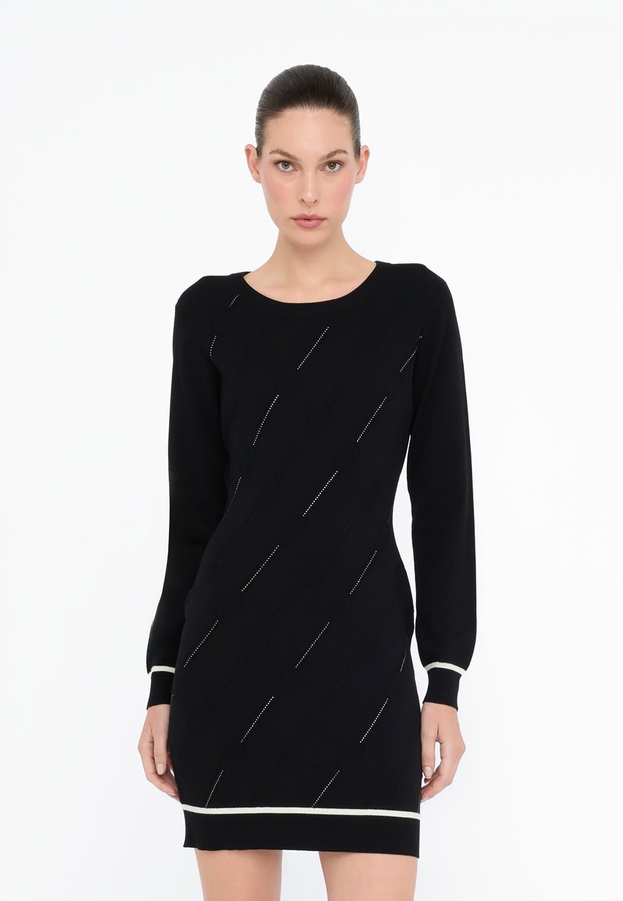 Платье LIU JO Shift dress, Nero Bianco Latte/Black
Платье LIU JO Shift dress, Nero Bianco Latte/Black