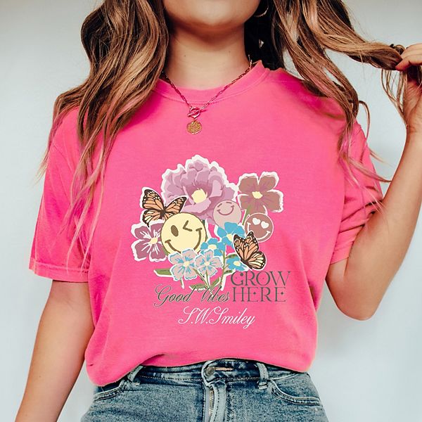 SWSmiley good vibes grow here flowers - женская футболка с принтом, окрашенная в стиле garment dyed Simply Sage Market, Crunchberry, Зеленый, SWSmiley good vibes grow here flowers - женская футболка с принтом, окрашенная в стиле garment dyed Simply Sage M
SWSmiley good vibes grow here flowers - женская футболка с принтом, окрашенная в стиле garment dyed Simply Sage Market, Crunchberry, Зеленый, SWSmiley good vibes grow here flowers - женская футболка с принтом, окрашенная в стиле garment dyed Simply Sage M