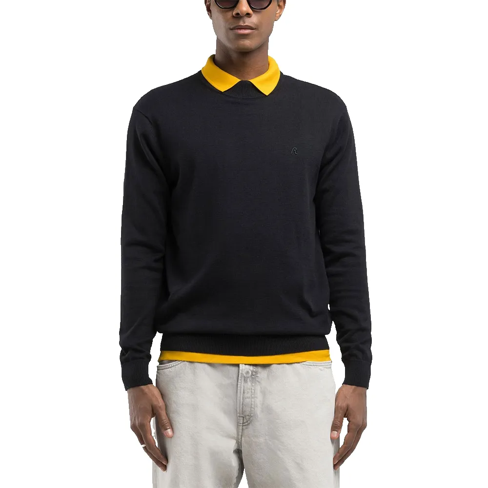 Свитер Replay UK4713.000.G23774, черный
Свитер Replay UK4713.000.G23774, черный