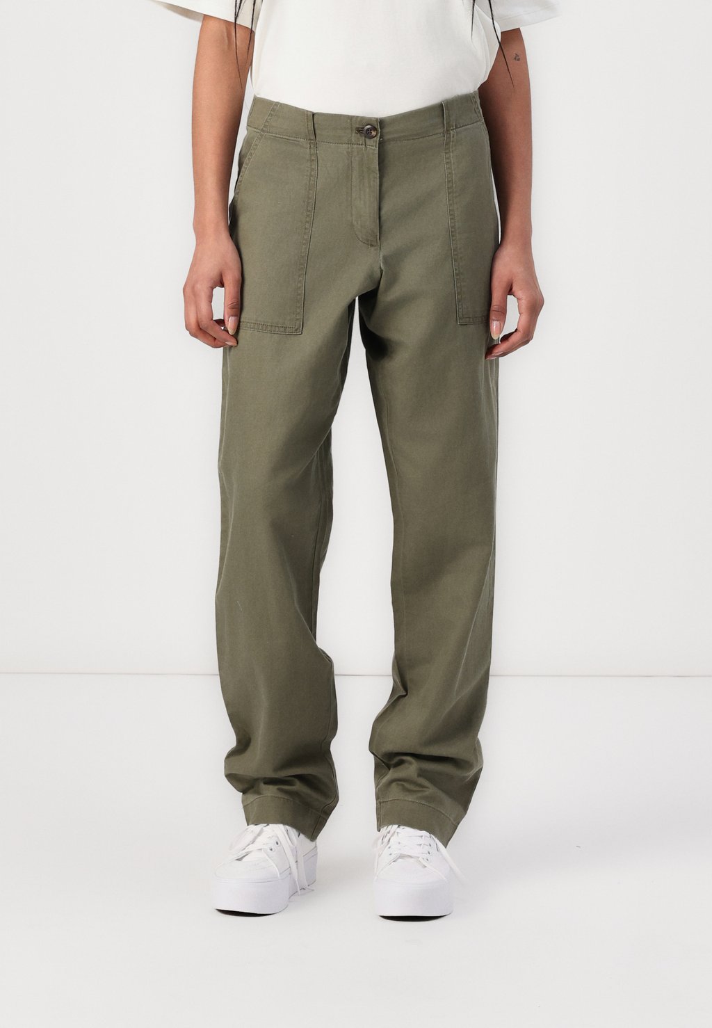 Брюки UTILITY FATIGUE PANTS Timberland, зеленый
Брюки UTILITY FATIGUE PANTS Timberland, зеленый