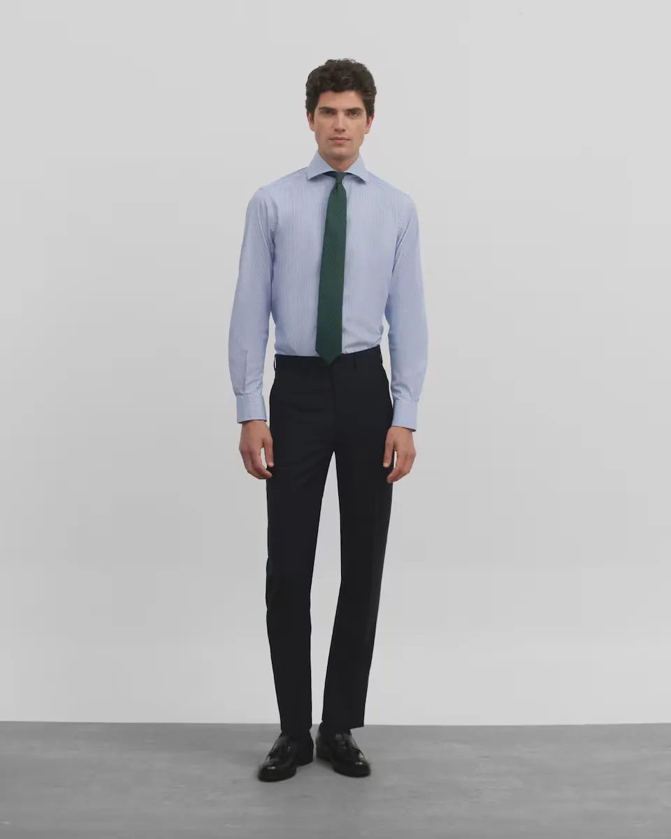 Классические мужские костюмные брюки «птичий глаз» темно-синего цвета Silbon, темно-синий
Классические мужские костюмные брюки «птичий глаз» темно-синего цвета Silbon, темно-синий