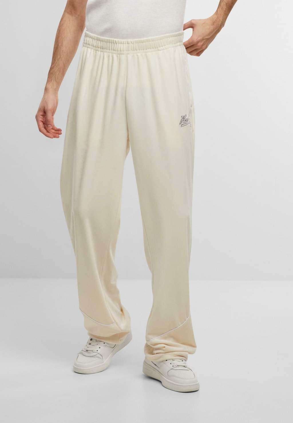 Спортивные штаны Karl Kani, бежевый
Спортивные штаны Karl Kani, бежевый