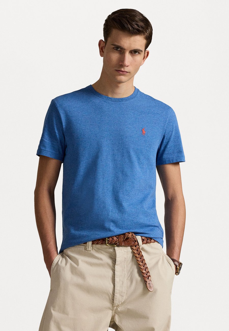 Футболка Polo Ralph Lauren CUSTOM SLIM FIT JERSEY CREWNECK T-SHIRT, Fresh Surf Heather/Light Grey, Серый, Футболка Polo Ralph Lauren CUSTOM SLIM FIT JERSEY CREWNECK T-SHIRT, Fresh Surf Heather/Light Grey
Футболка Polo Ralph Lauren CUSTOM SLIM FIT JERSEY CREWNECK T-SHIRT, Fresh Surf Heather/Light Grey, Серый, Футболка Polo Ralph Lauren CUSTOM SLIM FIT JERSEY CREWNECK T-SHIRT, Fresh Surf Heather/Light Grey