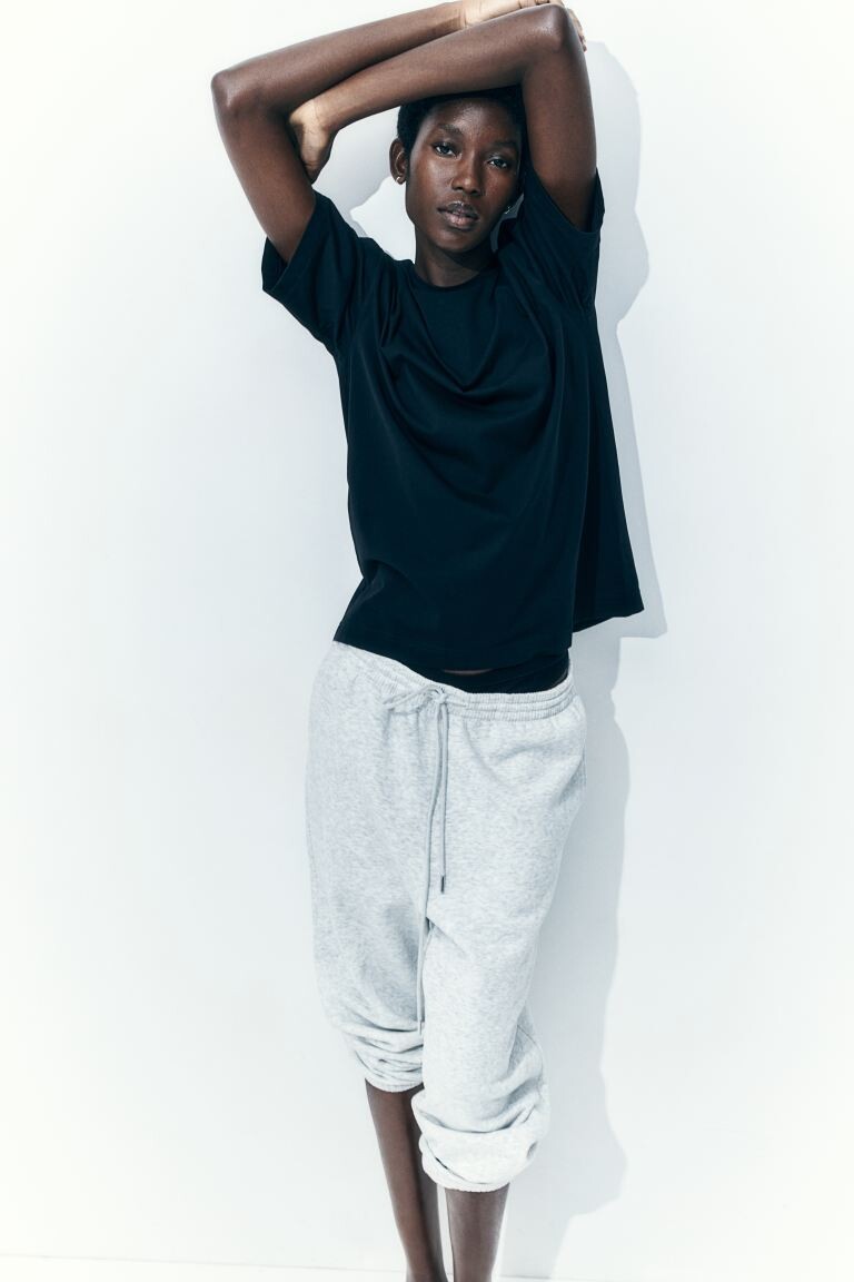 Футболка H&M, черный
Футболка H&M, черный